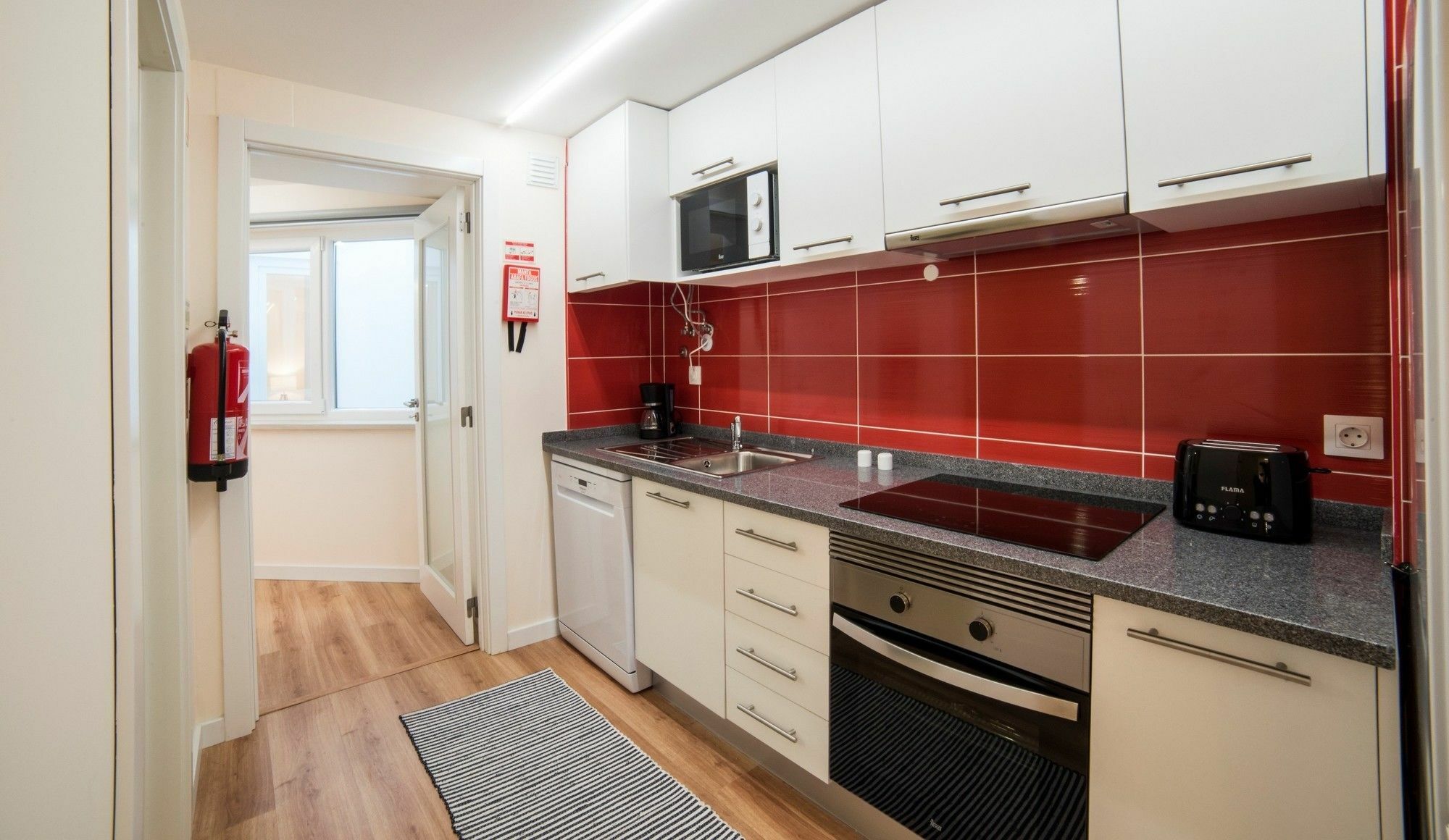 Lis Apartments ลิสบอน ภายนอก รูปภาพ